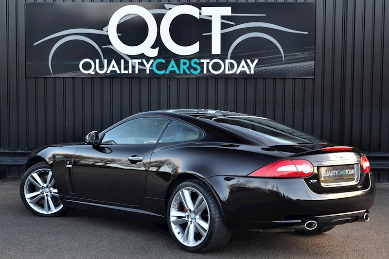 Jaguar XK XK 5.0 V8 Coupe 2dr Petrol Automatic (264 g/km, 385 bhp) 5.0 2dr Coupe Automatic Petrol Image 1