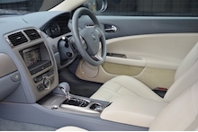 Jaguar XK XK 4.2 V8 Coupe 2dr Petrol Automatic (269 g/km, 300 bhp) 4.2 2dr Coupe Automatic Petrol - Thumb 8