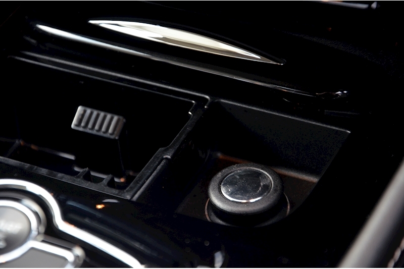 Jaguar XKR XKR 5.0 Supercharged Convertible 2dr Petrol Automatic (292 g/km, 503 bhp) 5.0 2dr Convertible Automatic Petrol Image 50
