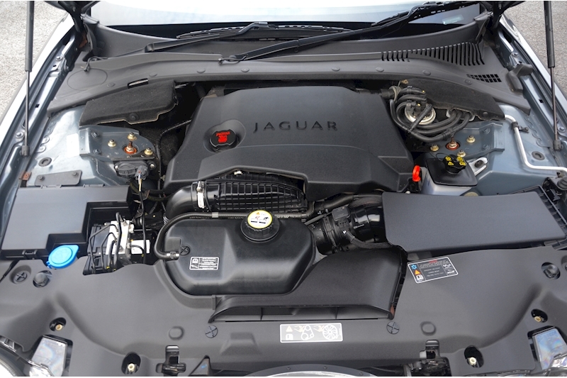 Jaguar S-Type S-Type D V6 SE 2.7 4dr Saloon Automatic Diesel Image 48