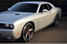 Dodge Challenger 6.1 Hemi SRT-8 Challenger 6.1 Hemi SRT-8 Challenger 6.1 Hemi SRT-8 6.1 2dr Coupe Automatic Petrol - Thumb 9