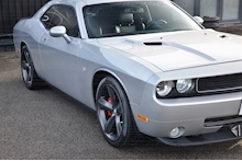 Dodge Challenger 6.1 Hemi SRT-8 Challenger 6.1 Hemi SRT-8 Challenger 6.1 Hemi SRT-8 6.1 2dr Coupe Automatic Petrol - Thumb 10