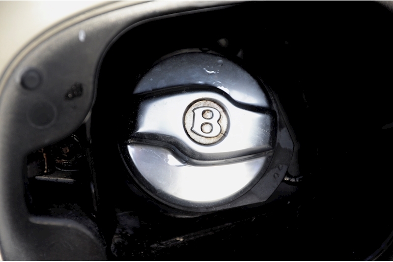 Bentley Continental Flying Spur Mulliner + £150k List + Huge Spec + 1 Owner + Full Bentley History Image 47