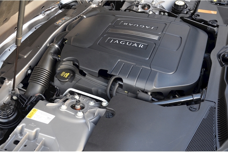 Jaguar XK XK Portfolio 5.0 2dr Coupe Automatic Petrol Image 54