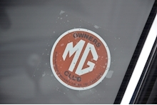 MG MGB GT V8 3.5 V8 Manual + Recent Restoration + Outstanding Condition - Thumb 18