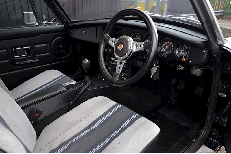 MG MGB GT V8 3.5 V8 Manual + Recent Restoration + Outstanding Condition Image 6