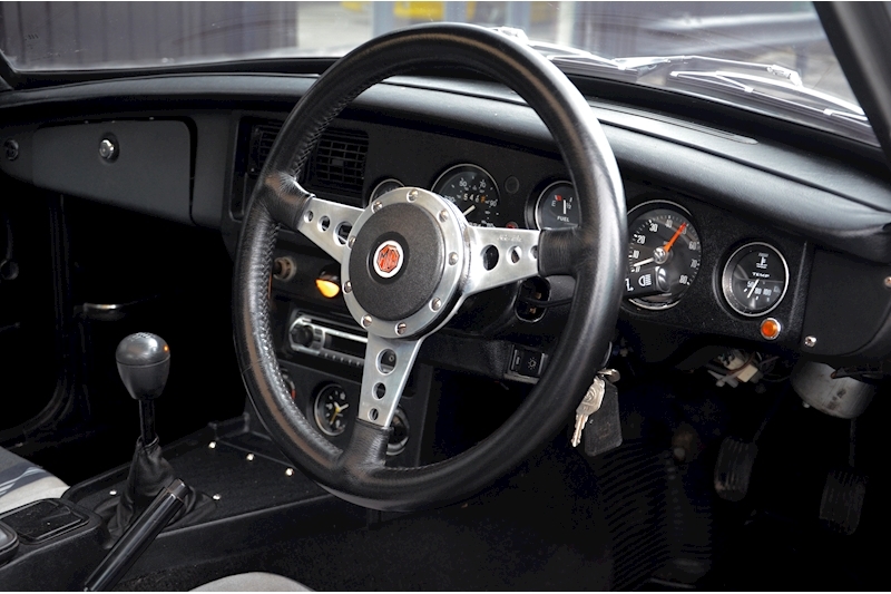 MG MGB GT V8 3.5 V8 Manual + Recent Restoration + Outstanding Condition Image 31