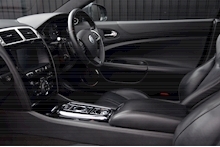 Jaguar XKR XKR 5.0 V8 S/C Coupe - Thumb 9