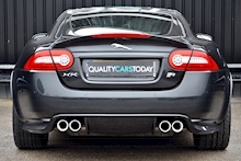 Jaguar XKR XKR 5.0 V8 S/C Coupe - Thumb 4