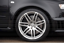 Audi RS4 RS4 4.2 Saloon 4dr Petrol Manual quattro (324 g/km, 415 bhp) 4.2 4dr Saloon Manual Petrol - Thumb 29