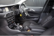 Infiniti Q30 1.5 SE Satellite Navigation + Heated Seats + £20 Per Yaer Road Tax - Thumb 13