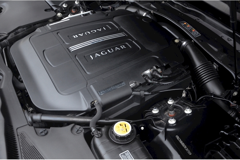 Jaguar XKR Convertible XKR 5.0 V8 Supercharged Convertible Image 13