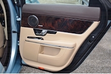 Jaguar XJ XJ TD Portfolio 3.0 4dr Saloon Automatic Diesel - Thumb 34