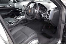 Porsche Cayenne Cayenne TD 3.0 5dr SUV Automatic Diesel - Thumb 5