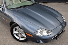 Jaguar XK8 Convertible XK8 Convertible 4.0 V8 - Thumb 17