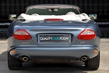 Jaguar XK8 Convertible XK8 Convertible 4.0 V8 - Thumb 5