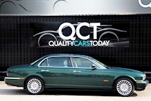 Jaguar XJ XJ XJ8 Sovereign 4.2 4dr Saloon Automatic Petrol - Thumb 5