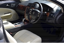 Jaguar XK 4.2 V8 XK 4.2 V8 Coupe - Thumb 7