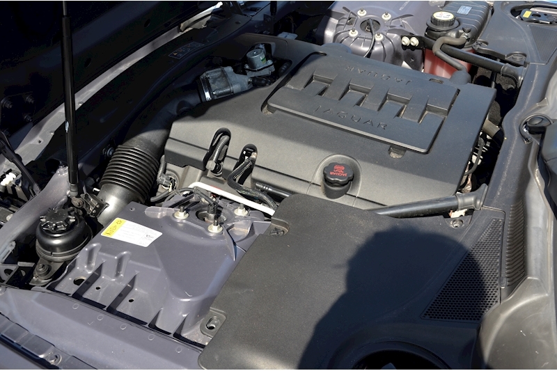 Jaguar XK XK 4.2 2dr Coupe Petrol Image 40