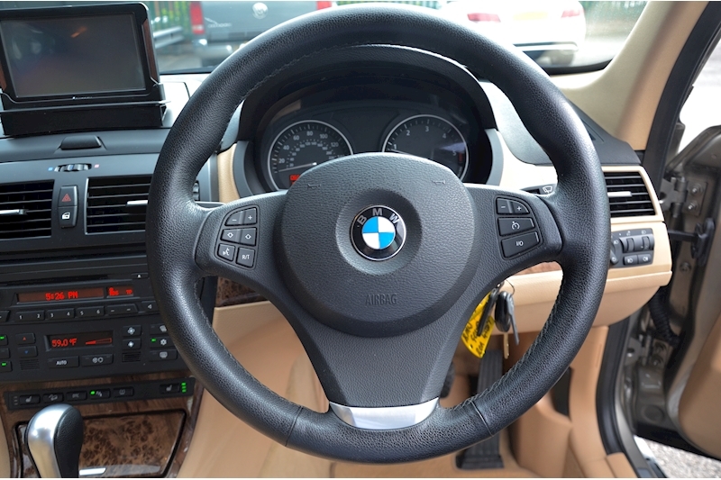 BMW X3 XDRIVE20d Edition Premium 1 Former Keeper + Rare High Spec Image 29