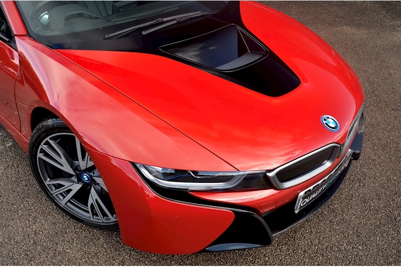 BMW i8 Protonic Red Edition BMW Laserlights + Display Key + Premium Audio + £120k List Price Image 16