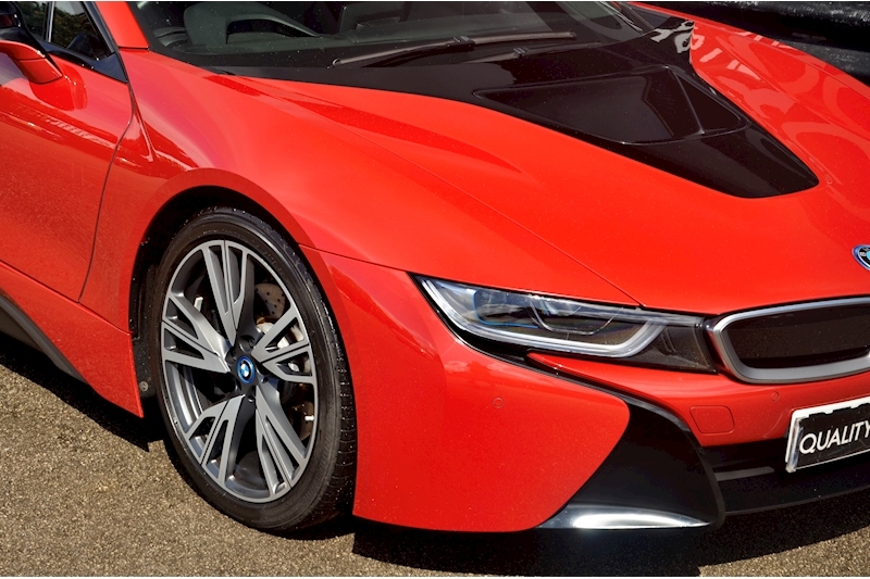 BMW i8 Protonic Red Edition BMW Laserlights + Display Key + Premium Audio + £120k List Price Image 20