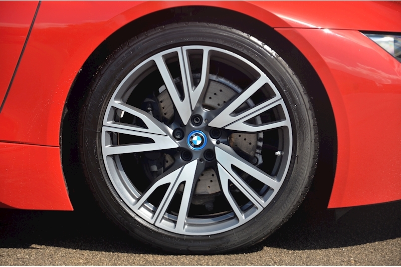 BMW i8 Protonic Red Edition BMW Laserlights + Display Key + Premium Audio + £120k List Price Image 21