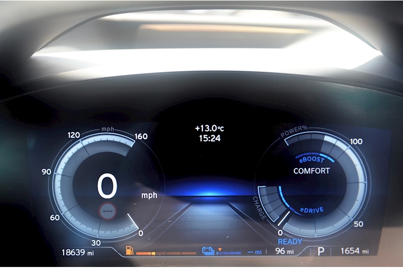 BMW i8 Protonic Red Edition BMW Laserlights + Display Key + Premium Audio + £120k List Price Image 31