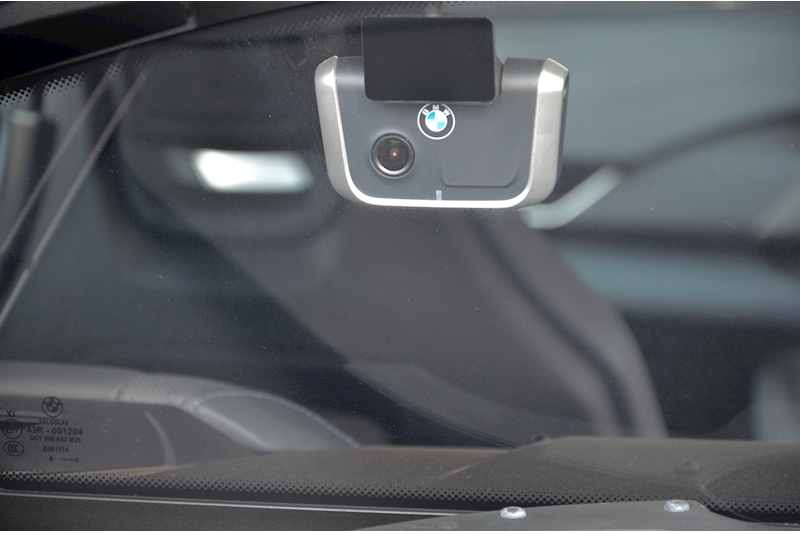 BMW i8 Protonic Red Edition BMW Laserlights + Display Key + Premium Audio + £120k List Price Image 48