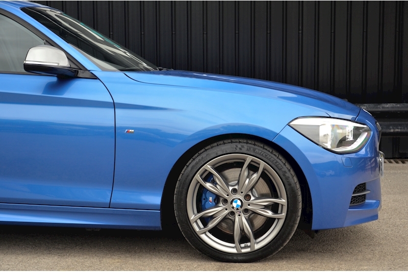 BMW 1 Series 1 Series M135i 3.0 5dr Hatchback Manual Petrol Image 15