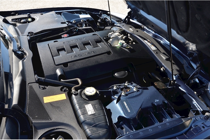 Jaguar XK XK V8 4.2 2dr Coupe Automatic Petrol Image 29