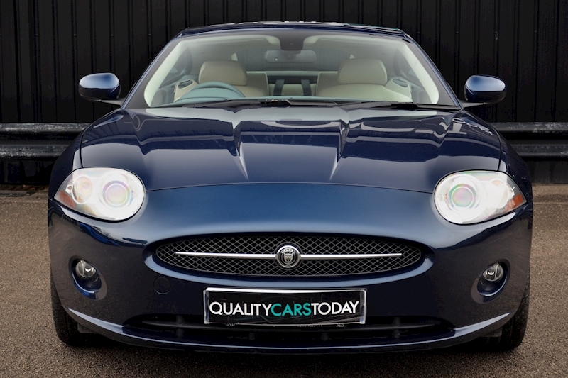 Jaguar XK XK V8 4.2 2dr Coupe Automatic Petrol Image 3