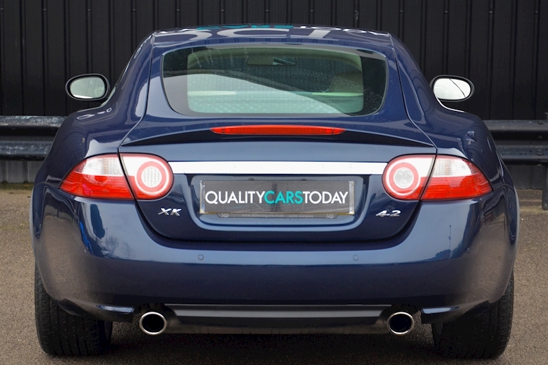 Jaguar XK XK V8 4.2 2dr Coupe Automatic Petrol Image 4