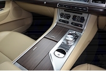 Jaguar XF XF d Luxury 2.2 4dr Saloon Automatic Diesel - Thumb 21
