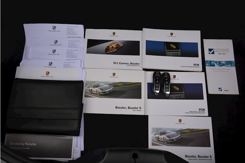 Porsche Boxster 2.7 Manual Just had Major Porsche Service + Desirable Spec Image 32