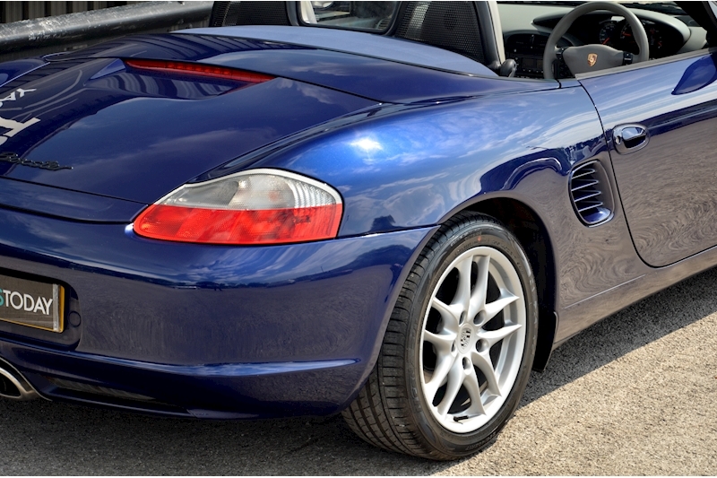 Porsche Boxster 1 Former Keeper + 14 Services  + Outstanding Image 13