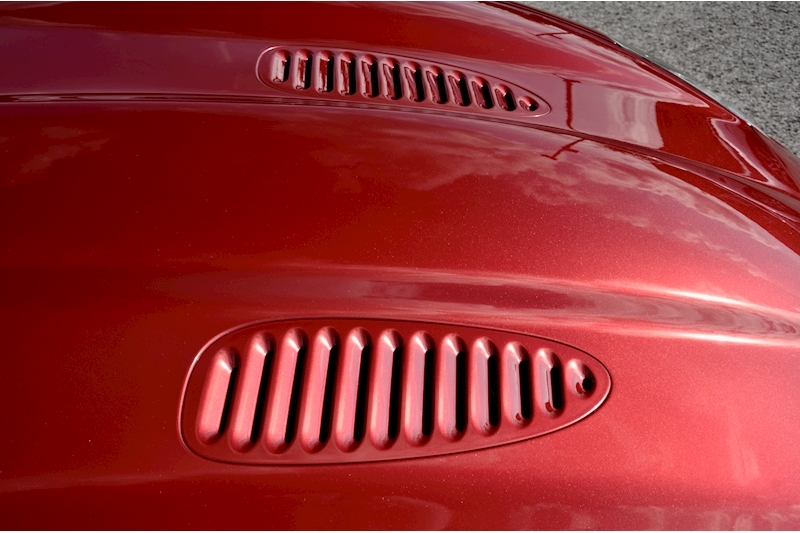Jaguar XKR Radiance Red + Ivory Recaro + JEC Member Owned + Outstanding Image 13