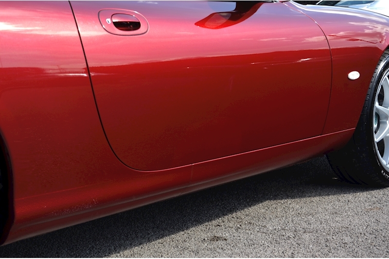 Jaguar XKR Radiance Red + Ivory Recaro + JEC Member Owned + Outstanding Image 20