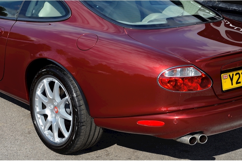 Jaguar XKR Radiance Red + Ivory Recaro + JEC Member Owned + Outstanding Image 25