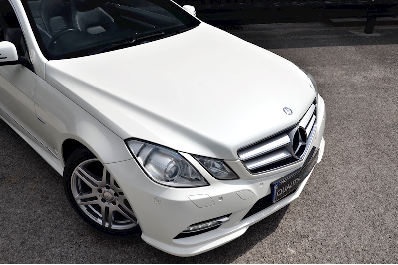 Mercedes-Benz E350 AMG Sport Convertible Diamond White + AirScarf + Heated Seats + COMAND Image 9