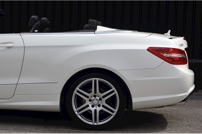 Mercedes-Benz E350 AMG Sport Convertible Diamond White + AirScarf + Heated Seats + COMAND Image 23