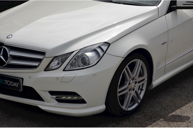 Mercedes-Benz E350 AMG Sport Convertible Diamond White + AirScarf + Heated Seats + COMAND Image 21