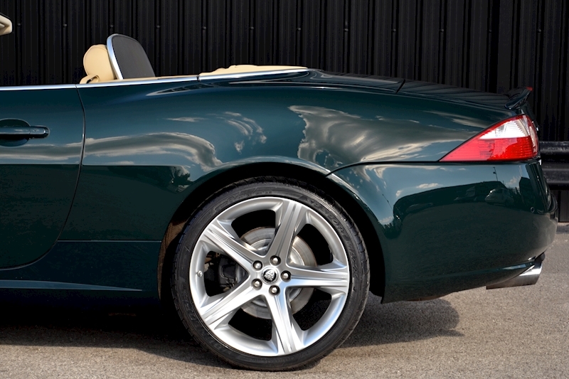 Jaguar XK Convertible XK 4.2 V8 Convertible Image 29