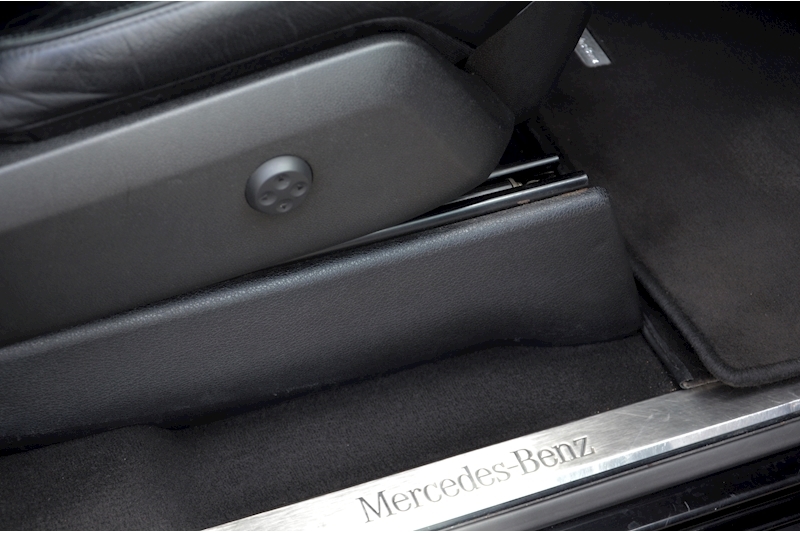 Mercedes G350 Bluetec UK Supplied + Full Mercedes Main Dealer History + AMG Wheels Image 20