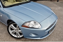 Jaguar XK XK 4.2 V8 Coupe - Thumb 8