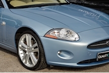 Jaguar XK XK 4.2 V8 Coupe - Thumb 13