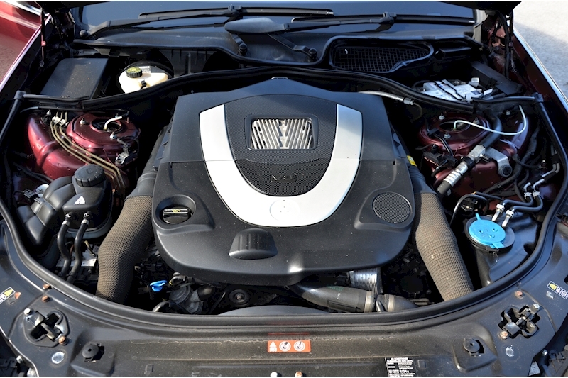 Mercedes-Benz S500 5.5 V8 S500 5.5 V8 S500 5.5 V8 5.5 4dr Saloon Automatic Petrol Image 35