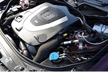 Mercedes-Benz S500 5.5 V8 S500 5.5 V8 S500 5.5 V8 5.5 4dr Saloon Automatic Petrol - Thumb 37