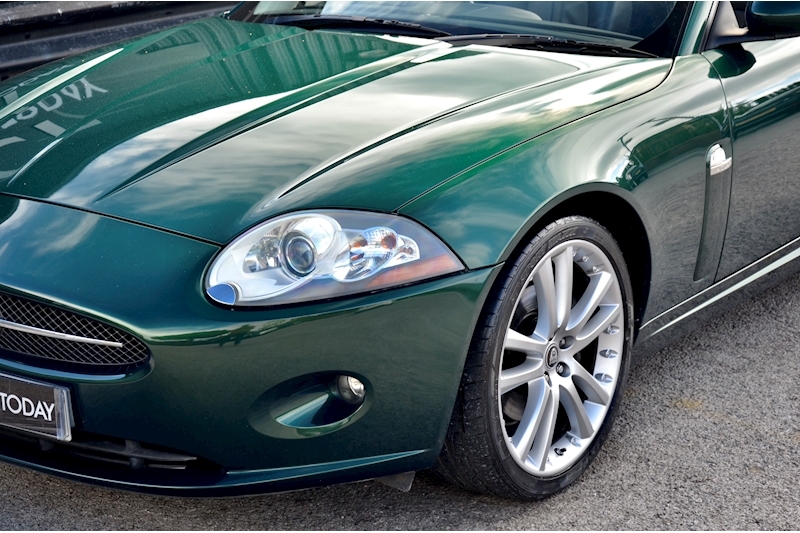 Jaguar XK Convertible 4.2 V8 Convertible Image 17