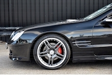 Mercedes-Benz SL 500 Brabus Last Owner 2009 + Pano Roof + Keyless + AMG Wheels + Climate Seats - Thumb 20